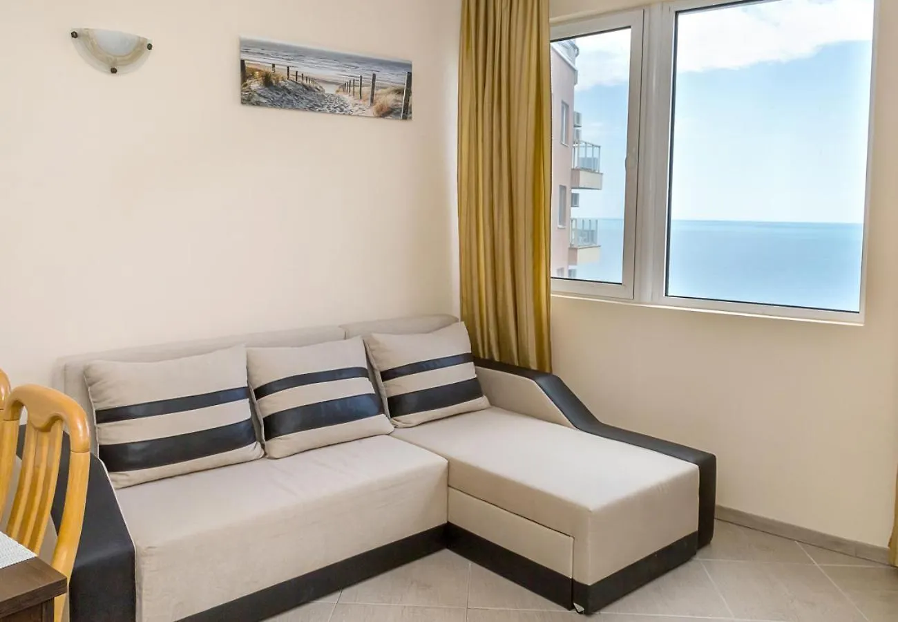 Cozy Retreat With Sea View & Balcony I Nikea Park By Flat Mаnager Apartment Varna 0*,  Bulgaria