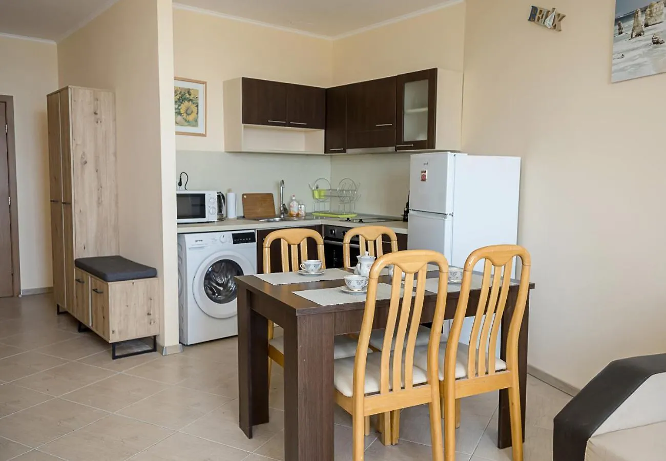 Cozy Retreat With Sea View & Balcony I Nikea Park By Flat Mаnager Apartment Varna Bulgaria