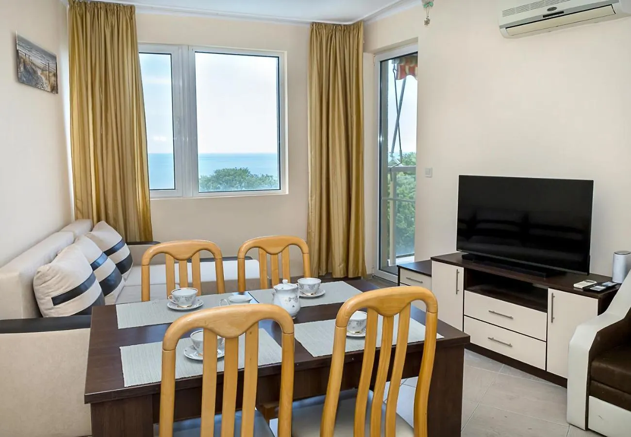 Cozy Retreat With Sea View & Balcony I Nikea Park By Flat Mаnager location